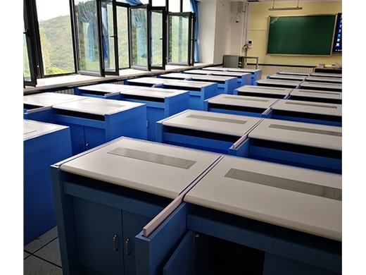 168 in the High School Affiliated to Shenzhen People's University
